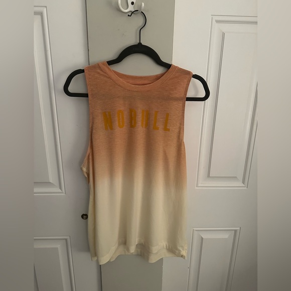 NoBull Women’s Lightweight Tank Size Large - Picture 2 of 4